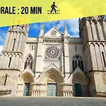 Apartman Les De Blossac *