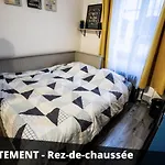 Les De Blossac Apartment *