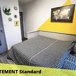 Les De Blossac Apartment *