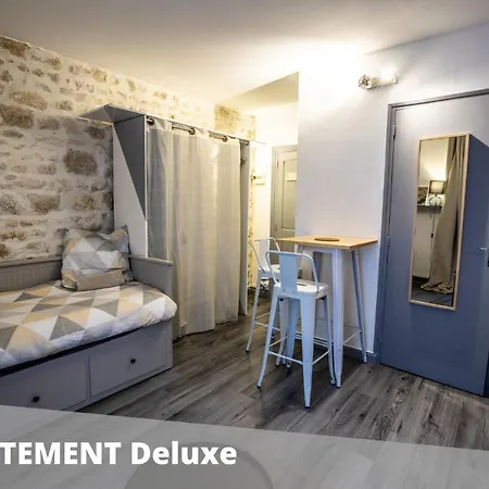 Les De Blossac アパート